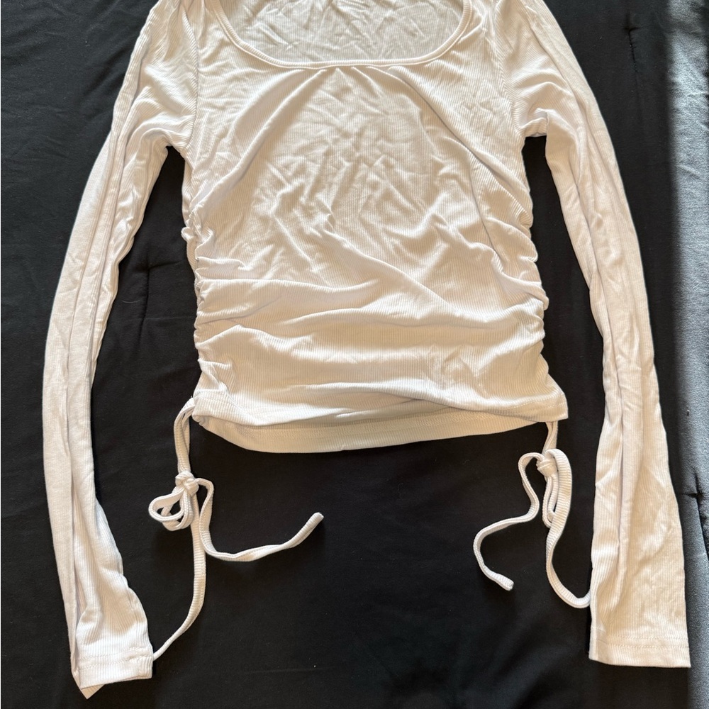 SHEIN Cream Long Sleeve Ruched Tee